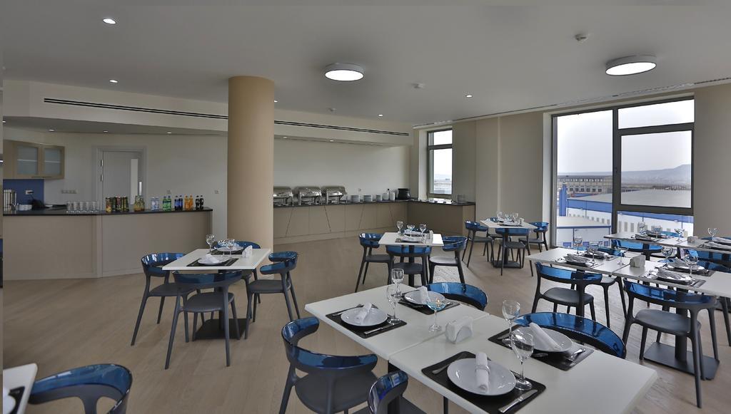 Homebridge Hotel Apartments Baku Exterior photo